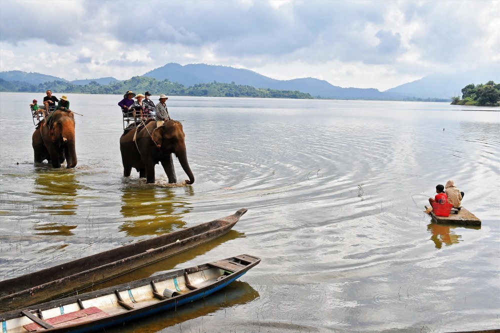 Hồ Lăk - Buôn Ma Thuột